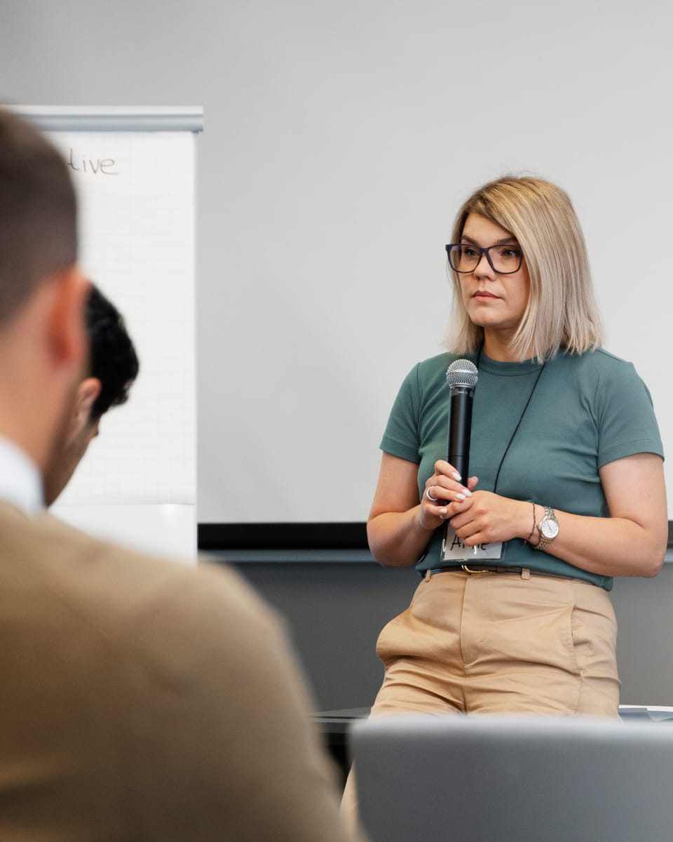 Speaking & Keynotes Presentation